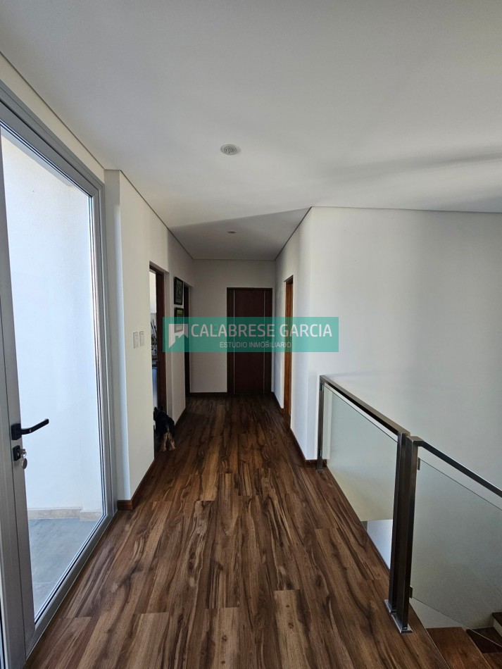 SE VENDE CASA ZONA ACCESO NORTE