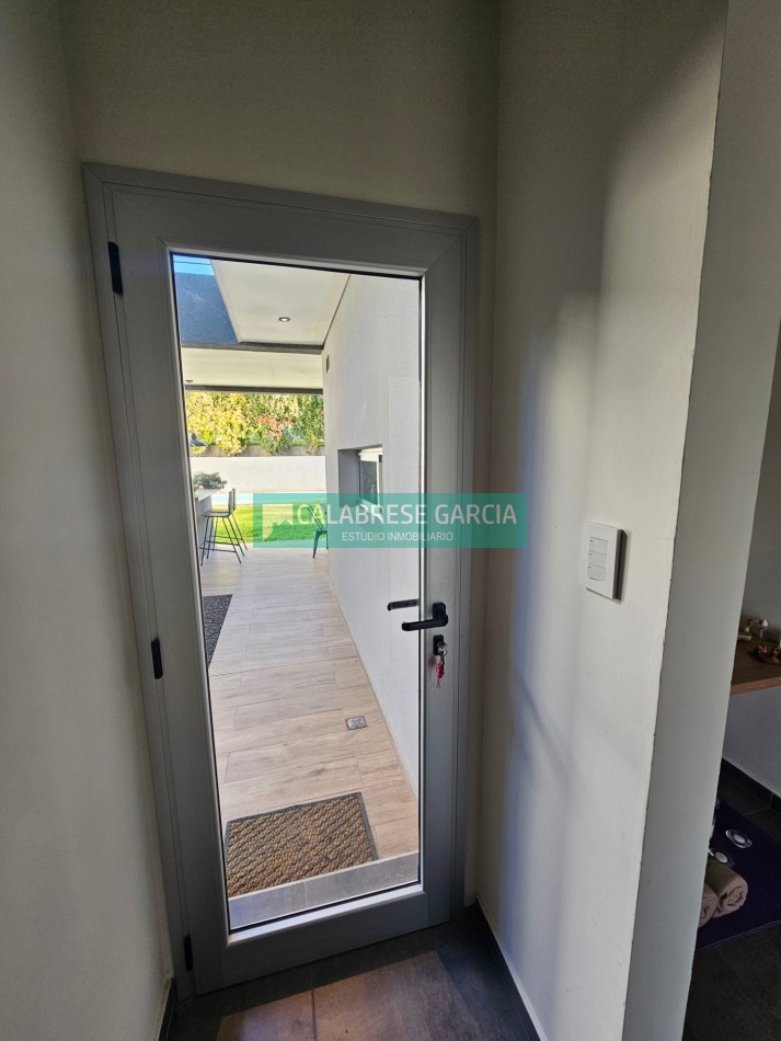 SE VENDE CASA ZONA ACCESO NORTE
