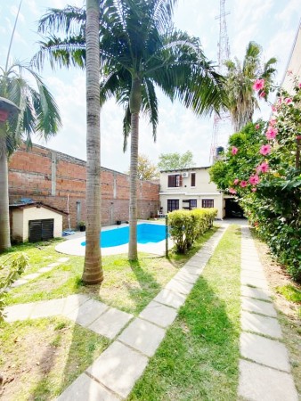RETSADA CASA EN VENTA ZONA BLAS PARERA Y DON BOSCO