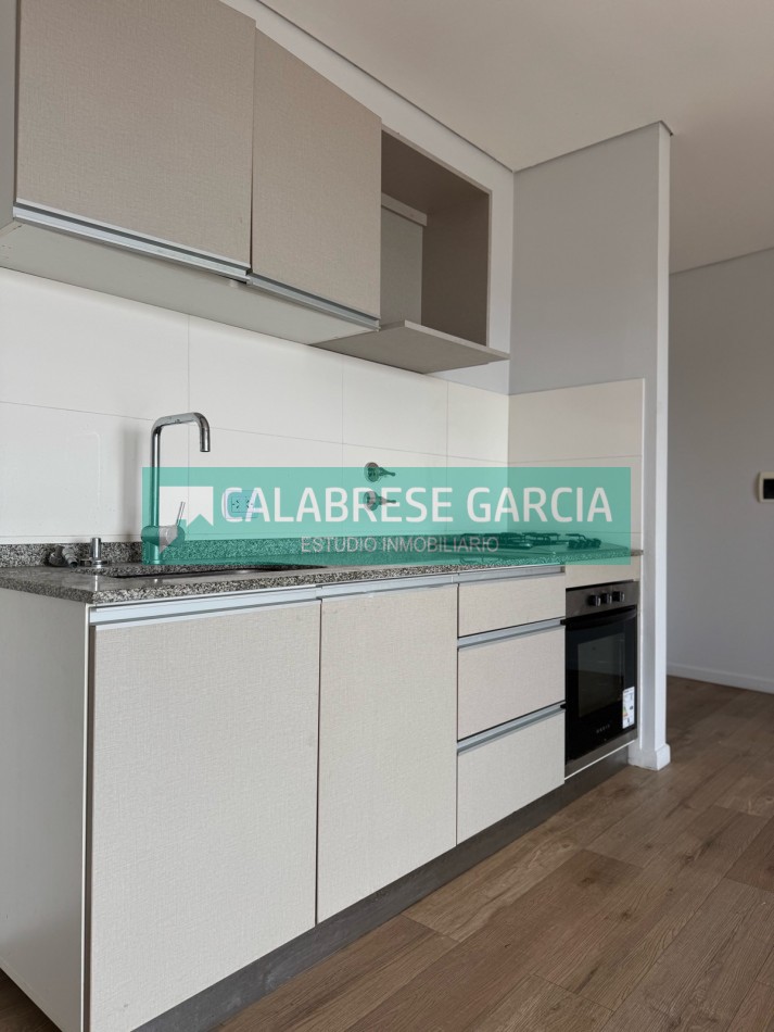 En venta departamento de dos dormitorios , zona centro !