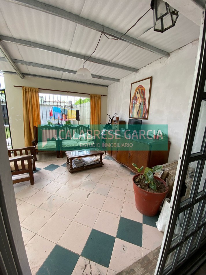 VENDO CASA ZONA B° MERCANTIL