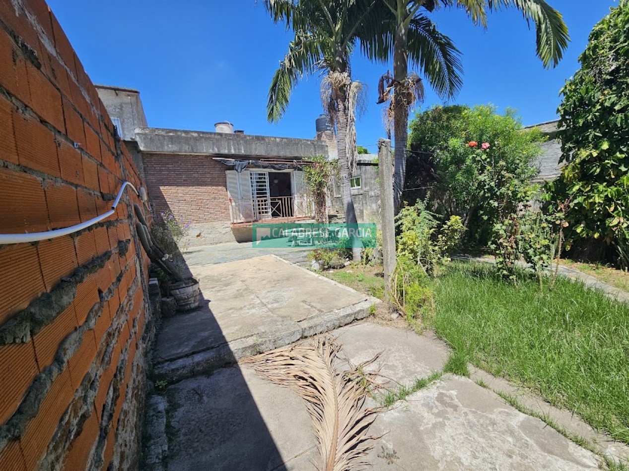 SE VENDE CASA A REFACCIONAR RAMIREZ Y PEREZ COLMAN