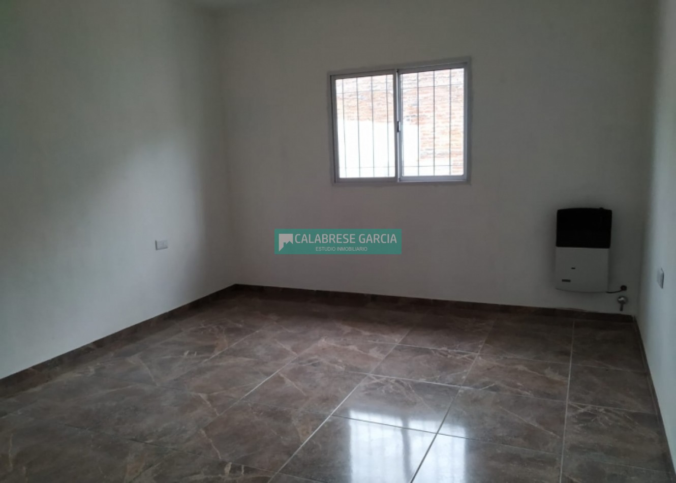SE VENDE CASA AVENIDA DE LAS AMERICAS