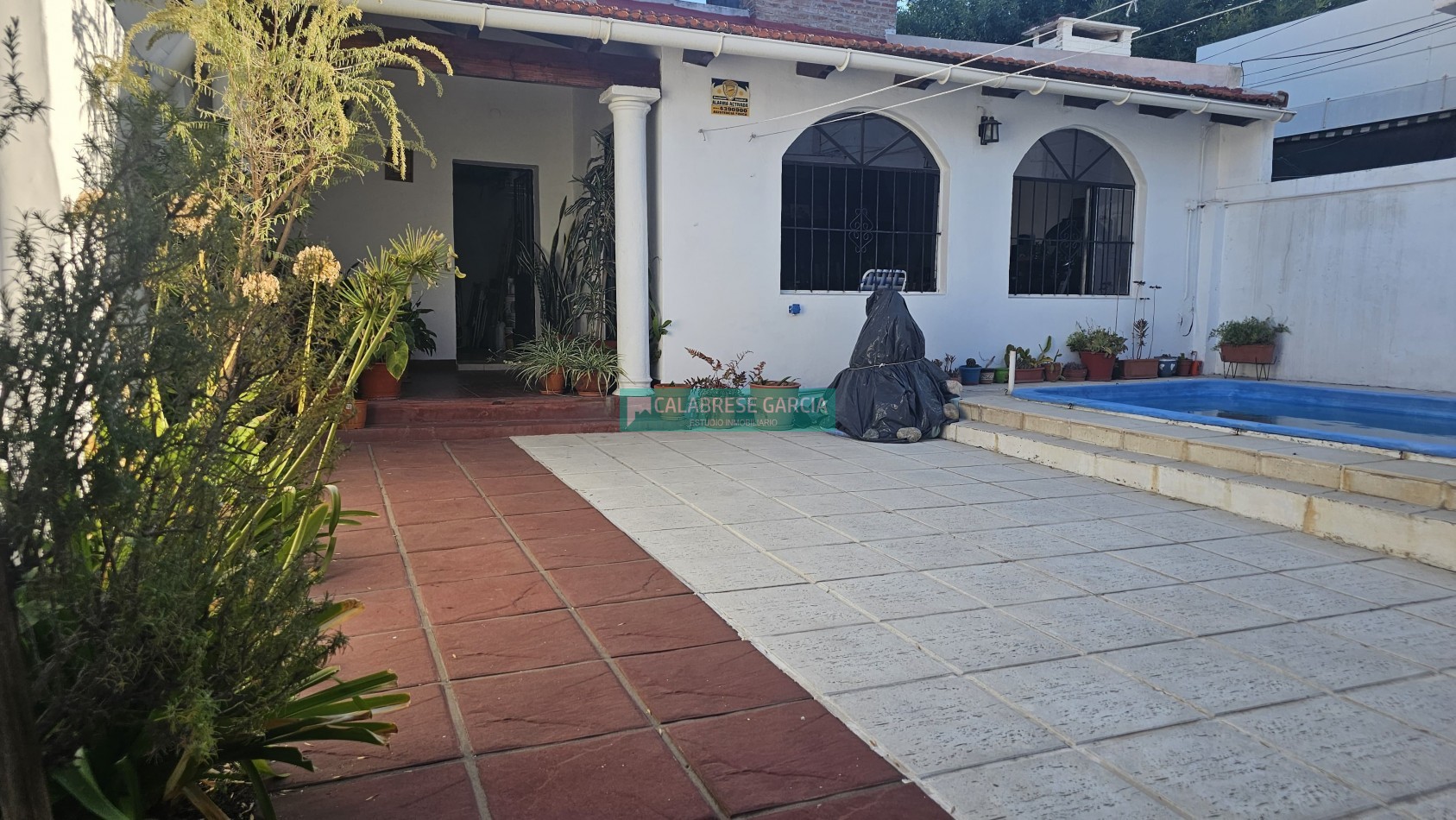 VENDOCASA ZONA DIVISION DE LOS ANDES Y SANTO DOMIGUEZ APTA CREDITO