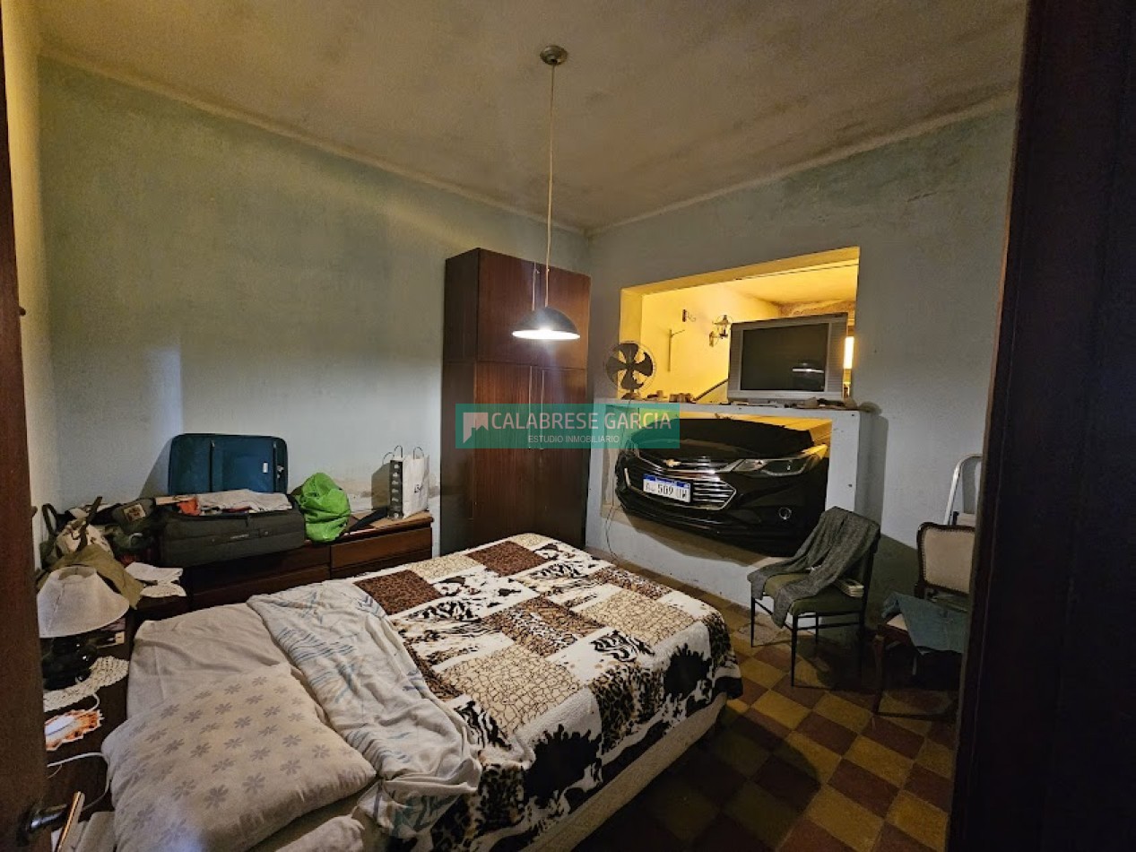 SE VENDE CASA A REFACCIONAR RAMIREZ Y PEREZ COLMAN
