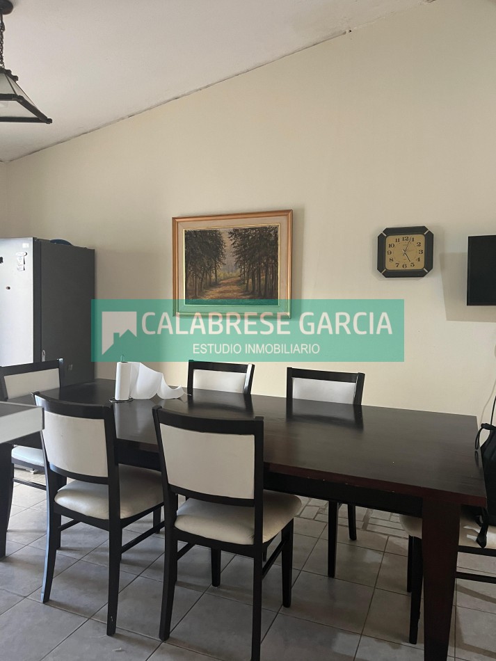 VENDO CASA ZONA B° MERCANTIL