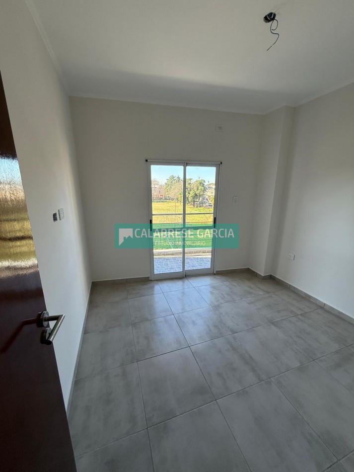Se alquila departamento zona centro a estrenar 