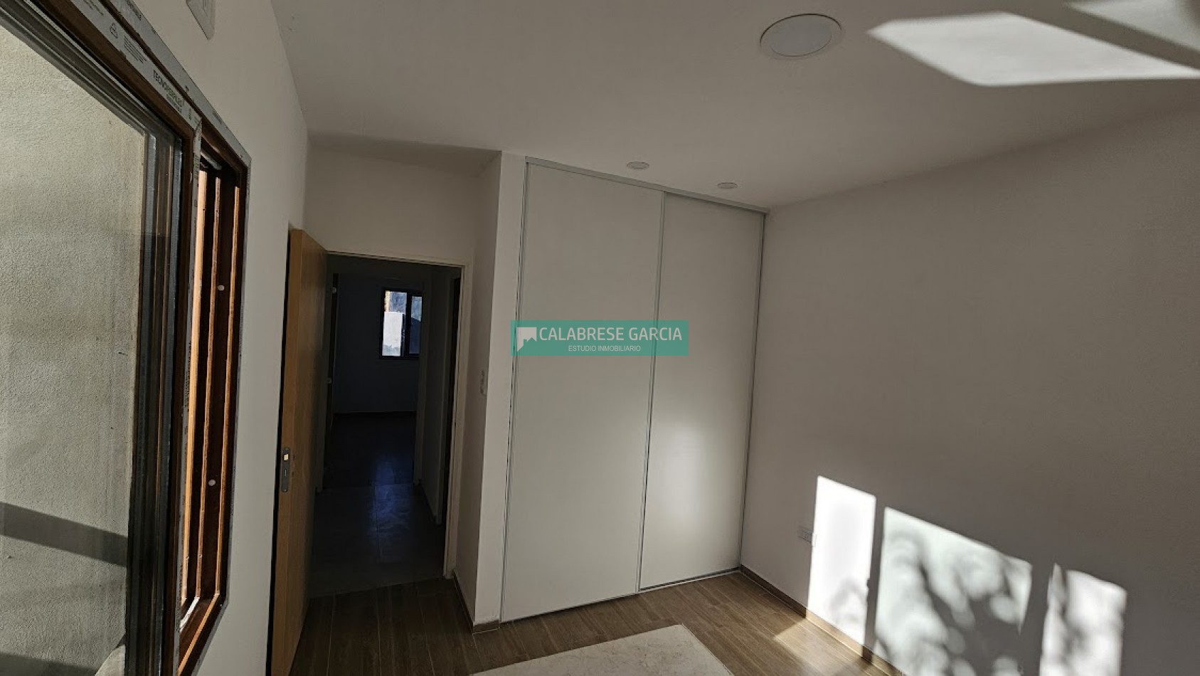 SE VENDE CASA A ESTRENAR ZONA Artigas y O´Hggins