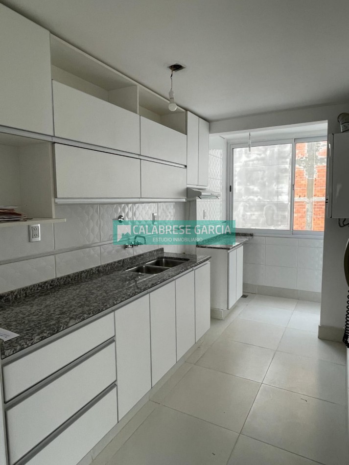 SE VENDE DEPARTAMENTO ZONA PARQUE RECICLADO 