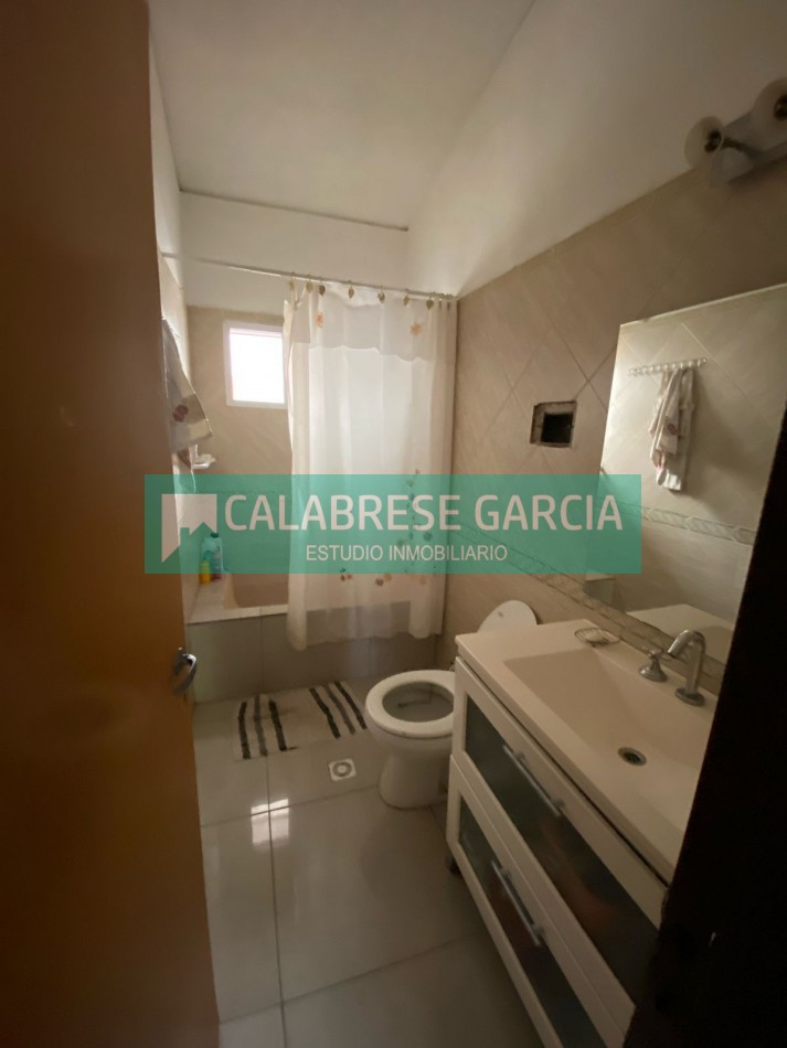 VENDO CASA ZONA B° MERCANTIL