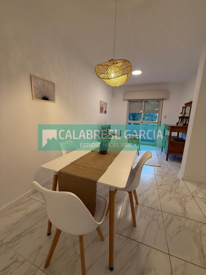 En venta departamento dos dormitorios , escritorio , dos baños , amoblado !