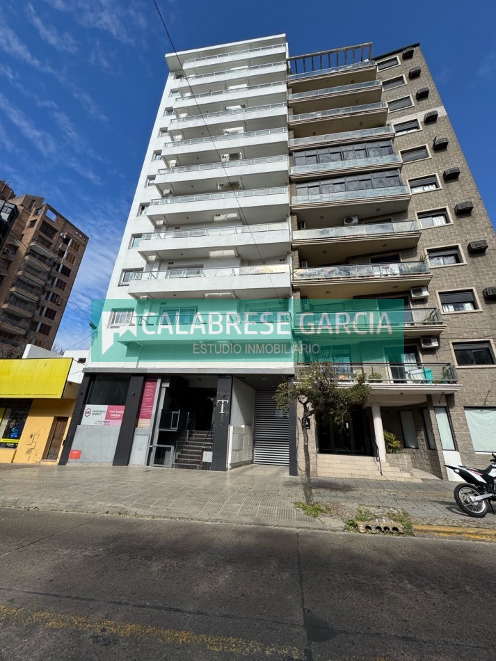 En venta departamento de dos dormitorios , zona centro !