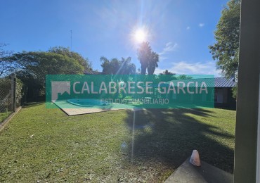 En venta casa quinta, impecable , barrio  el Molino . Sauce Motrull !  