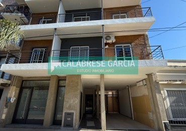 Se alquila departamento zona centro a estrenar 